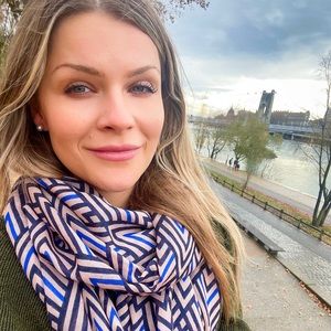 Meet your Posher, Natasha